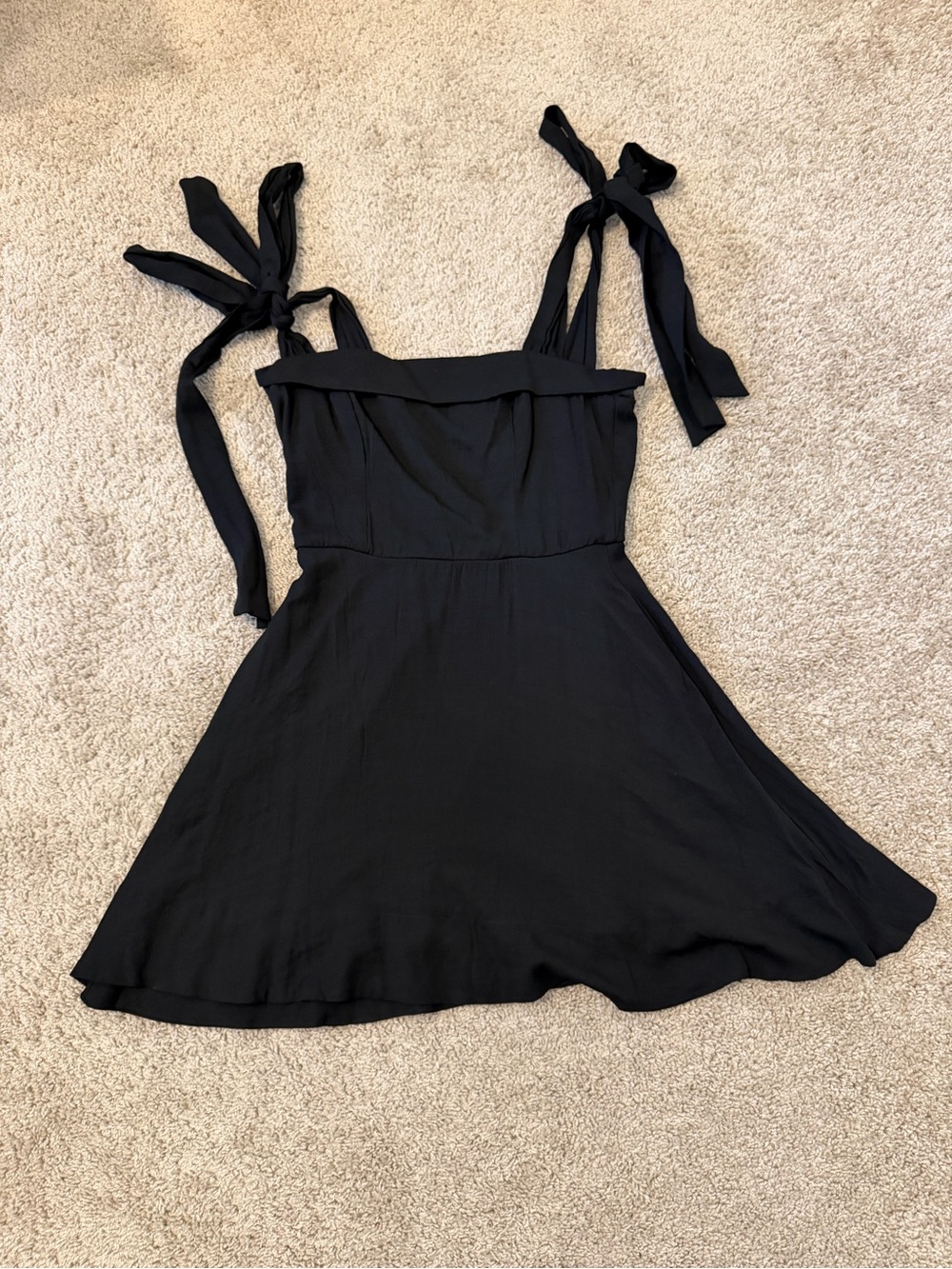 Altar'd State Black Tie-Shoulder Romper, Small!